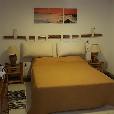 La Casa Del Vidre Country house Denia